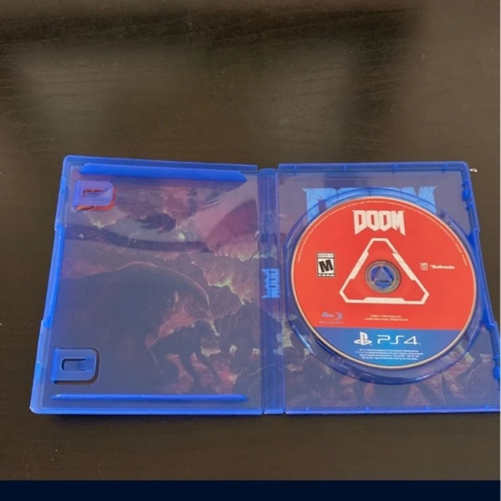 Doom - Picture 3 of 4